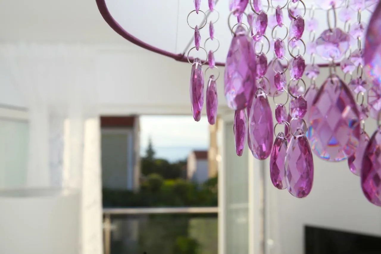 Apartments Melin Malinska